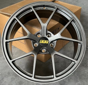 HRE Custom R20 — кованый диск RGW, WT-RGW104-22