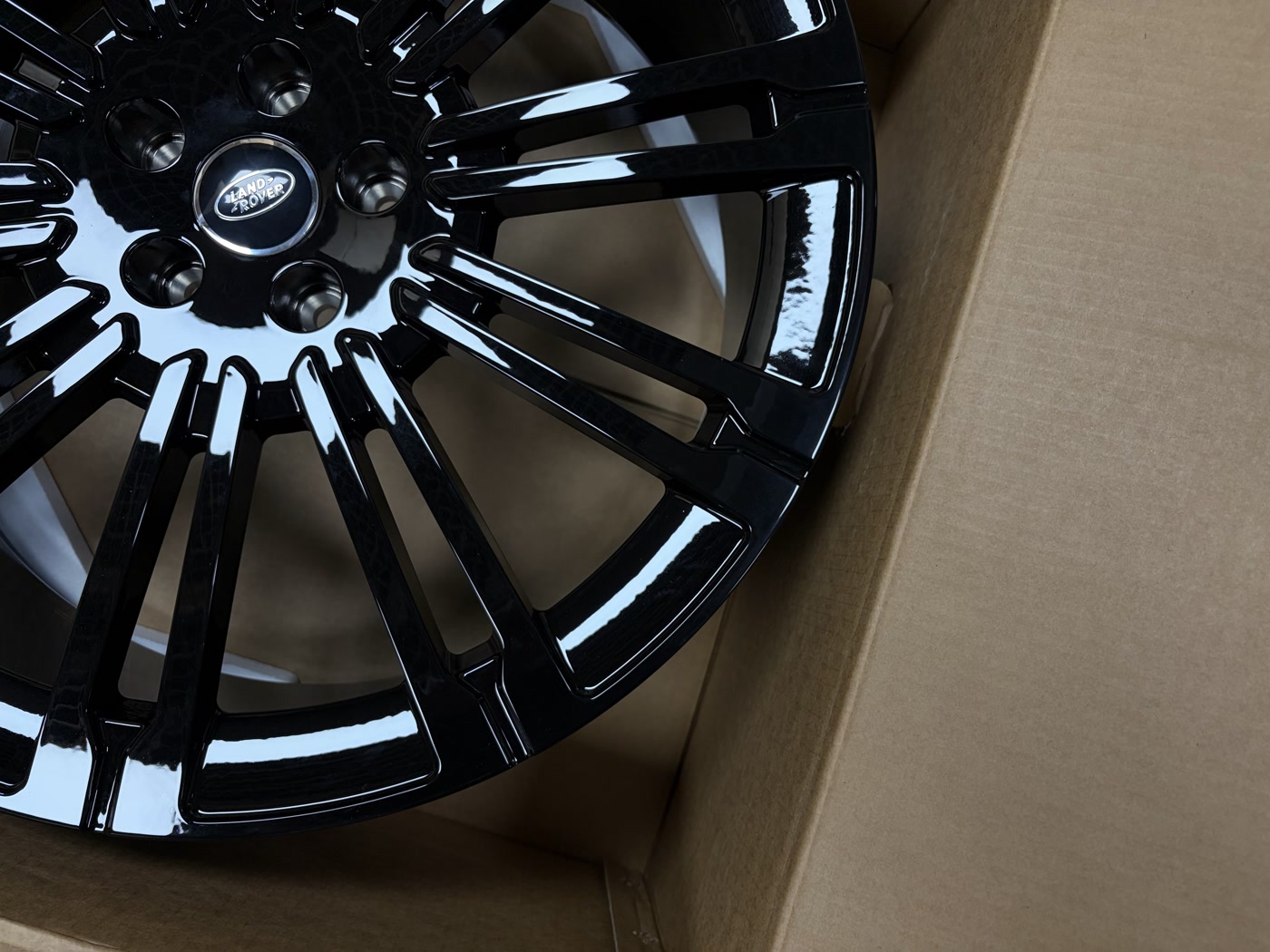Range Rover R21 — кованый диск RGW, WT-RGW112-2