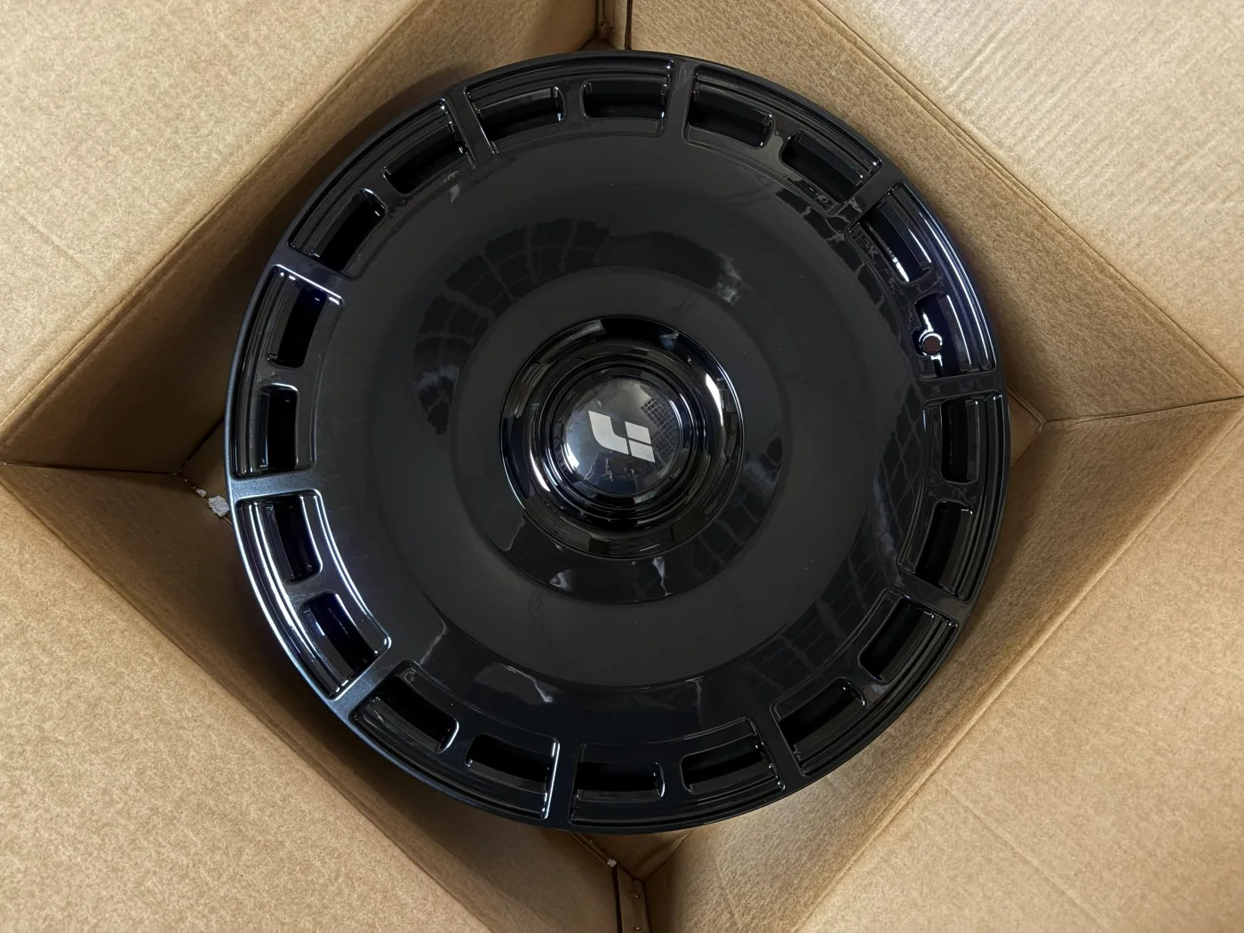 Li Auto R22 WT-RGW2013 — кованый диск