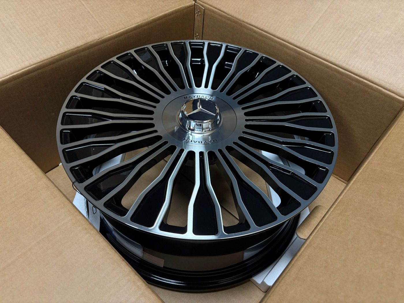 Mercedes S-Class R20 — кованый диск RGW, WT-RGW217-1