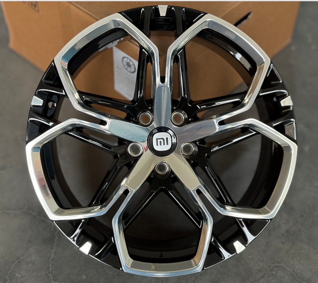 Xiaomi SU7 R20 — кованый диск RGW, WT-RGW2246-3
