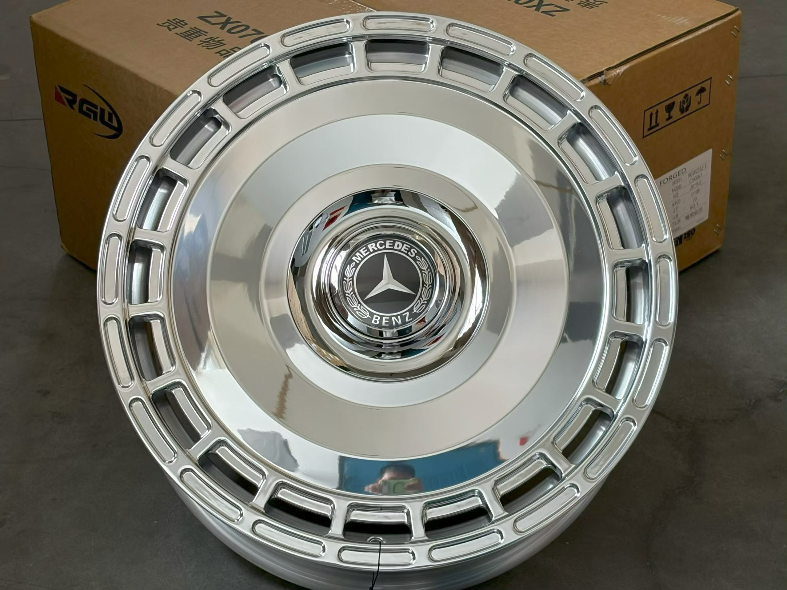 Mercedes S-Class R20 — кованый диск RGW, WT-RGW2332-3