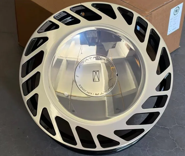 EV XP R19