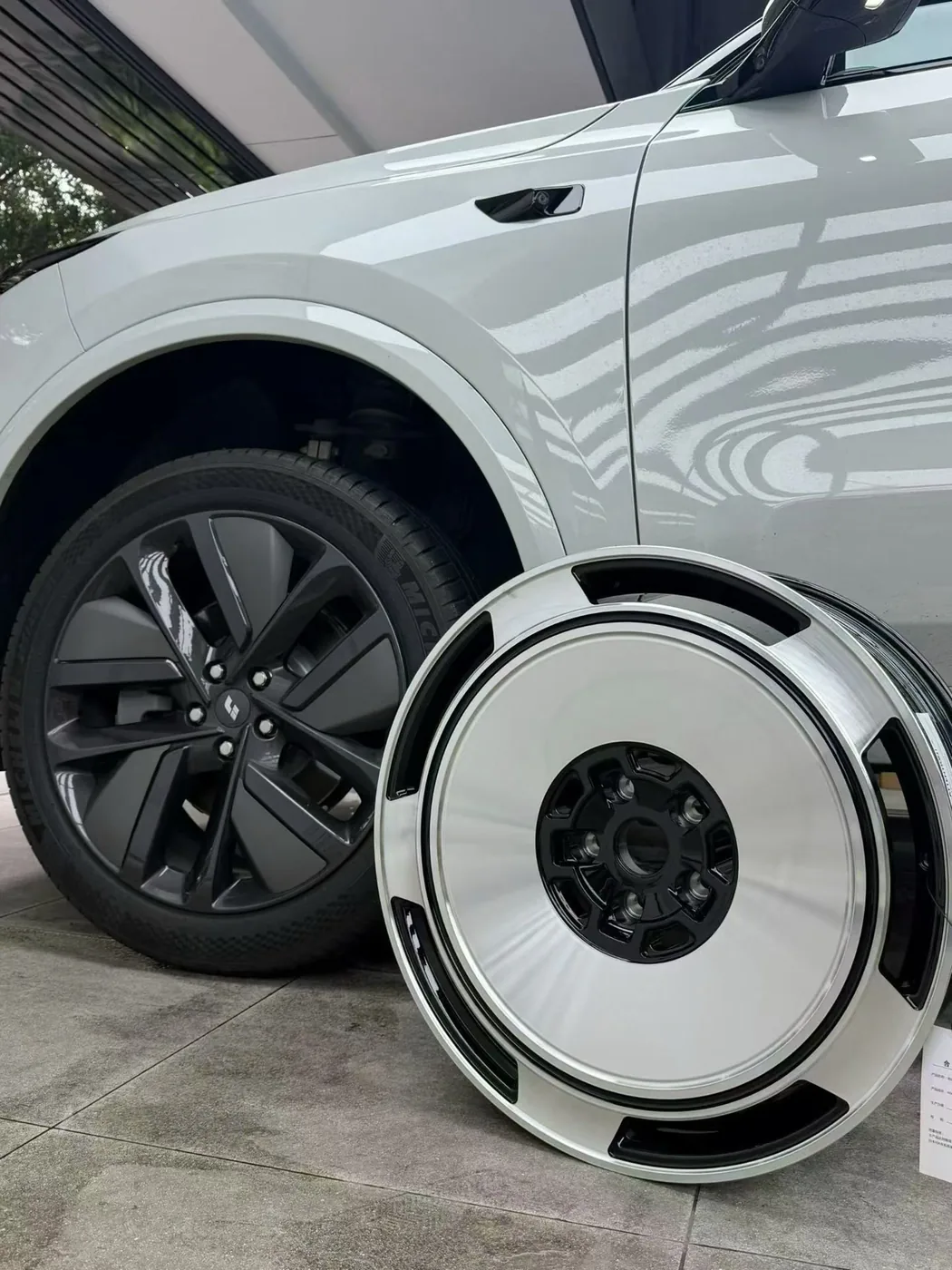 Li Auto R21