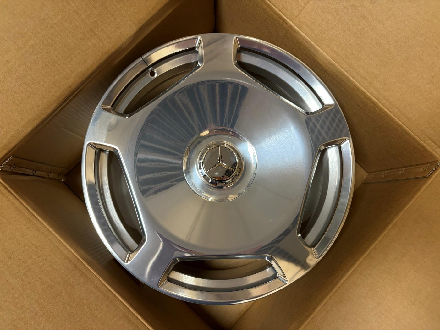 Mercedes S-Class R20 — кованый диск RGW, WT-RGW553-2