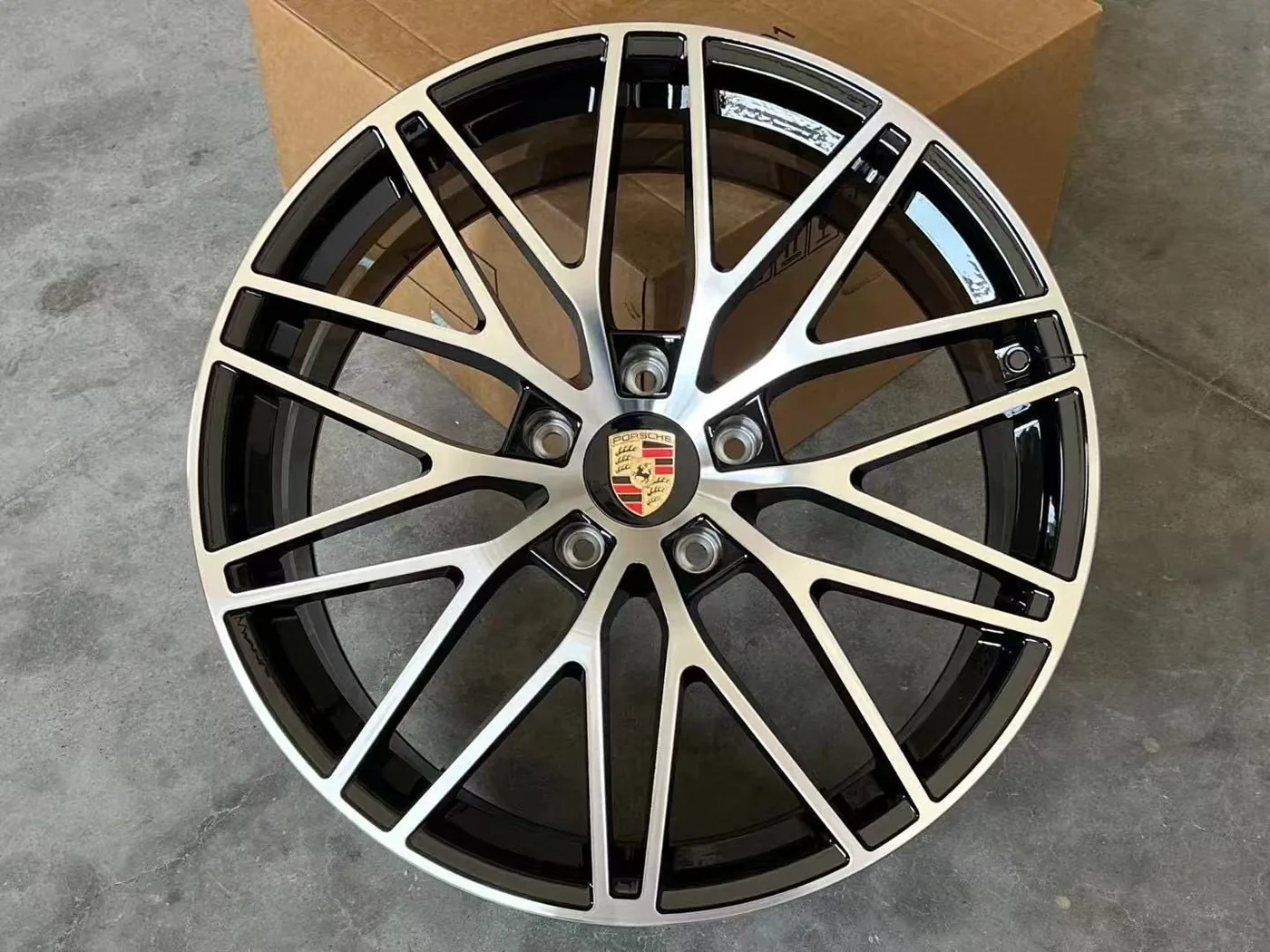 Porsche Macan R21