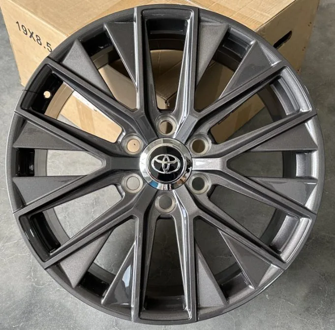 Toyota LC300 R20 — кованый диск RGW