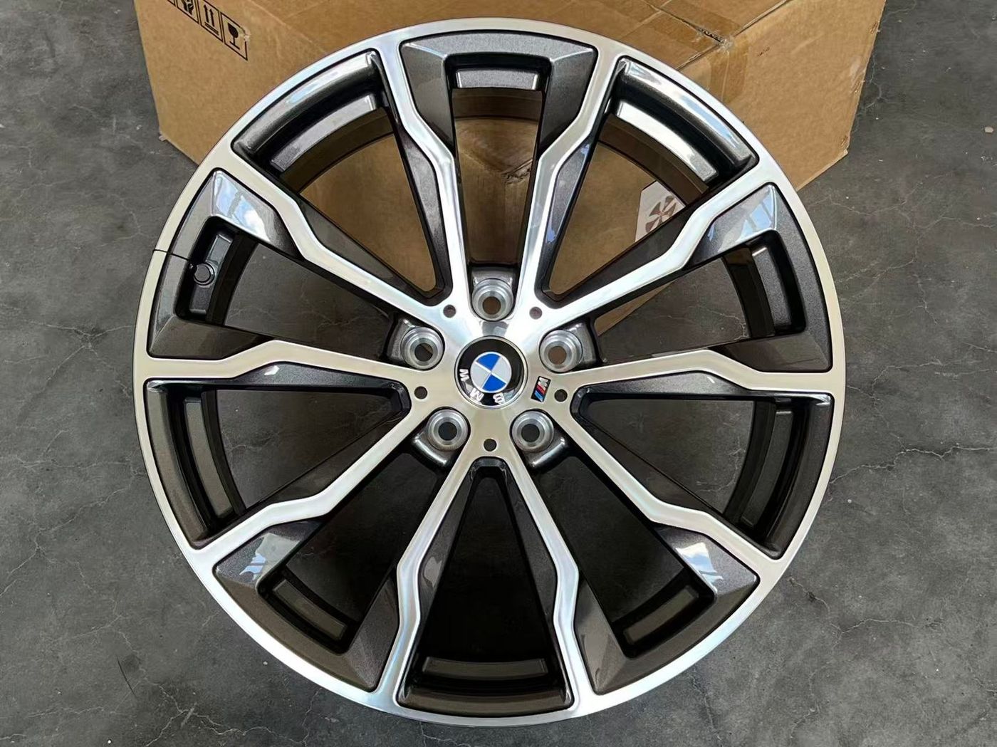 BMW X3 R20 — кованый диск RGW, WT-RGW576-2